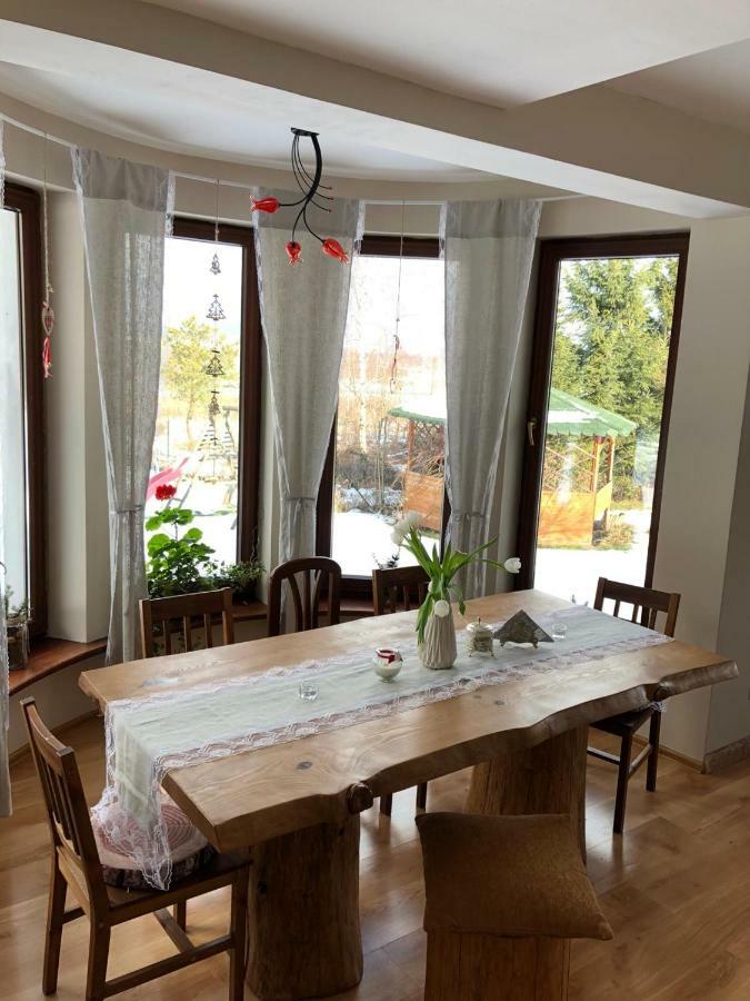 Nibylandia Dom pod Lasem Nowa Wies Grodziska Exteriér fotografie