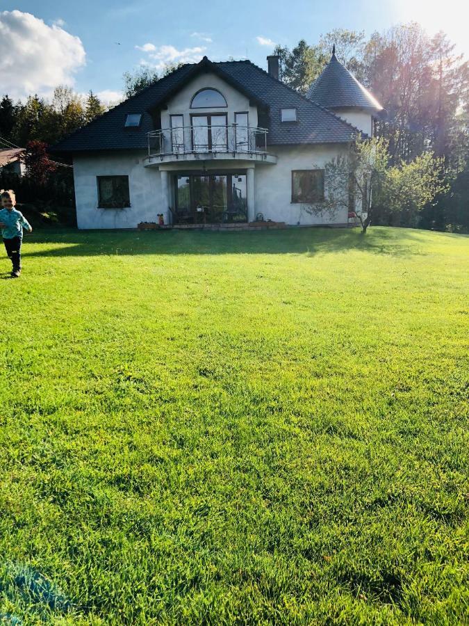 Nibylandia Dom pod Lasem Nowa Wies Grodziska Exteriér fotografie