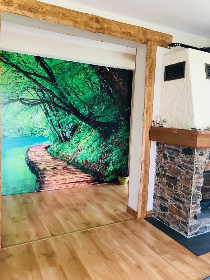 Nibylandia Dom pod Lasem Nowa Wies Grodziska Exteriér fotografie